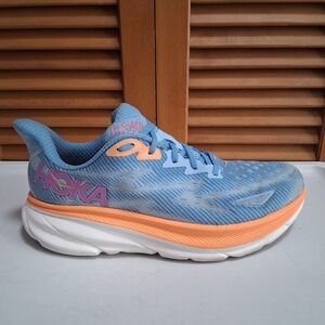 Hoka Clifton 9 Women's Running Shoe * Size: 11B